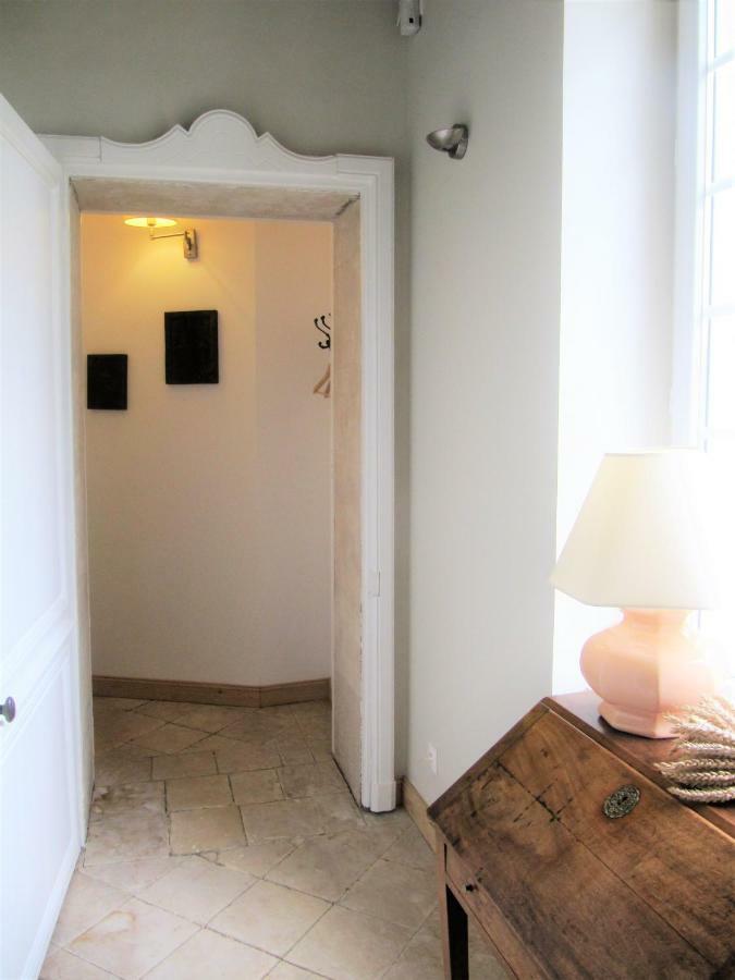 Bed & Breakfast Chateau Les Cedres Bretteville-l'Orgueilleuse エクステリア 写真
