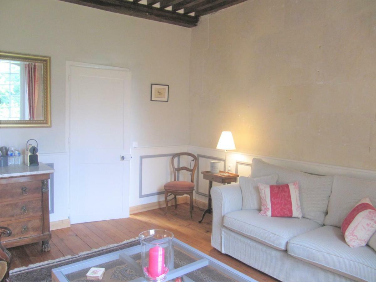 Bed & Breakfast Chateau Les Cedres Bretteville-l'Orgueilleuse エクステリア 写真