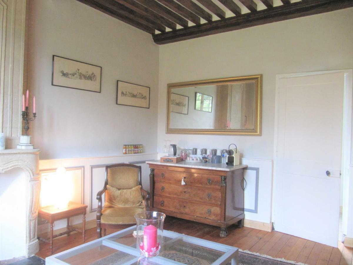 Bed & Breakfast Chateau Les Cedres Bretteville-l'Orgueilleuse エクステリア 写真