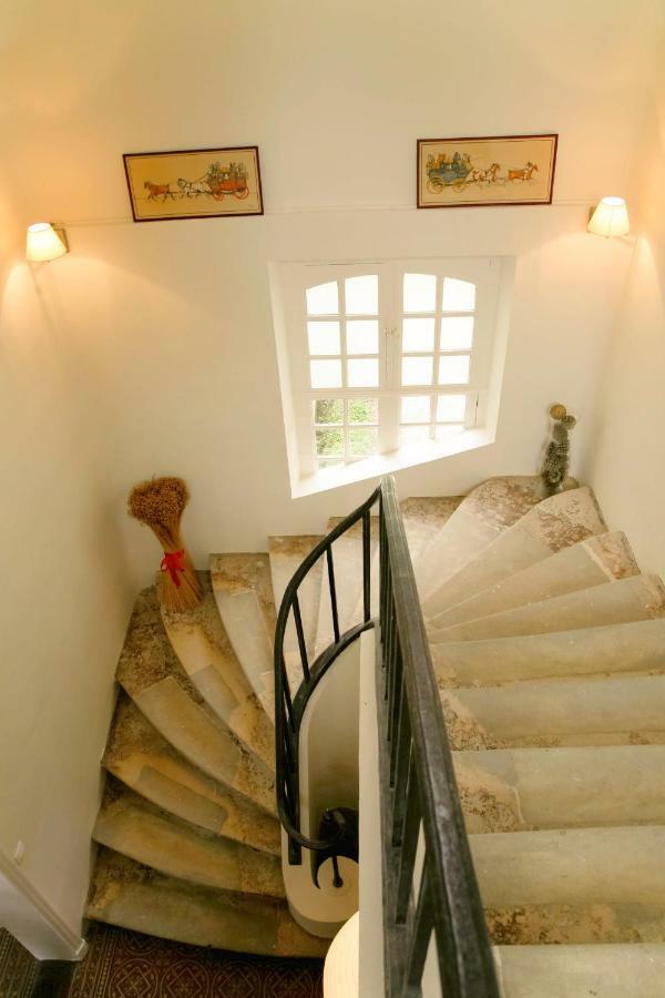 Bed & Breakfast Chateau Les Cedres Bretteville-l'Orgueilleuse エクステリア 写真